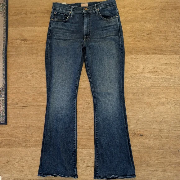 MOTHER Weekender Stretch Denim in Taking Chances sz 31 - Picture 6 of 15